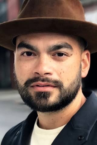 A headshot of Vu Bui.