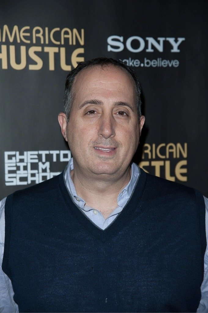 Official headshot photo of person: Richard Suckle.